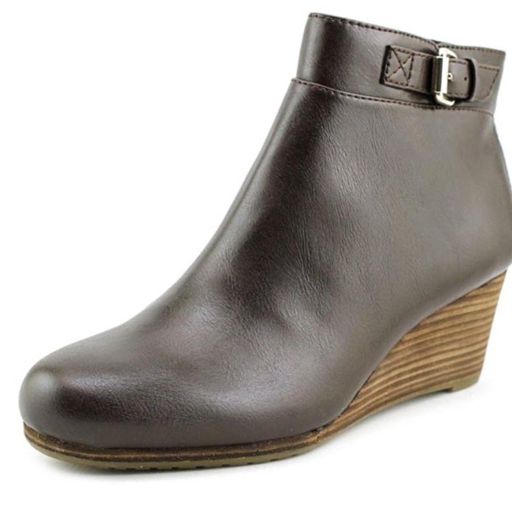 Dr. Scholl's Women's Daina Boot